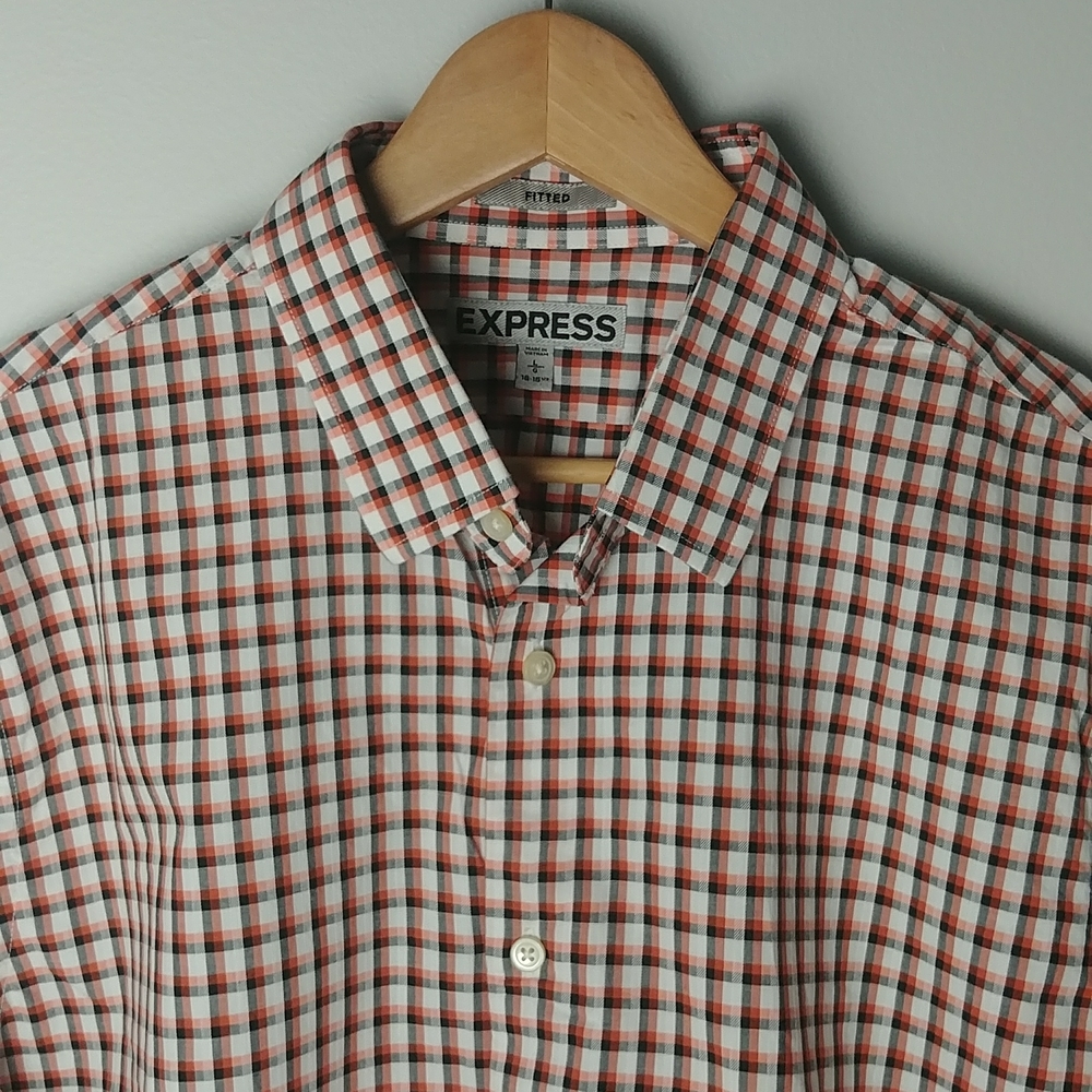 Express Fitted Plaid Shirt - Picture 4 of 9
